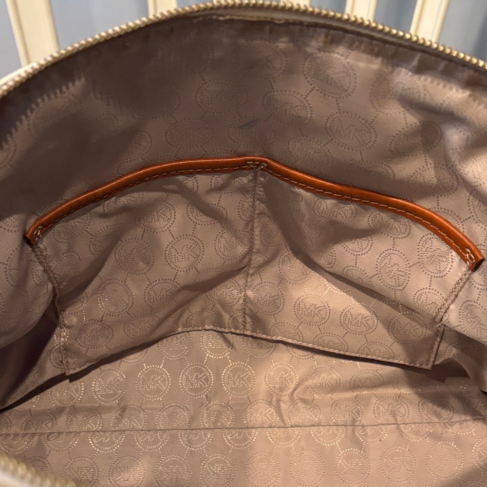 🤍🤎Michael Kors Vanilla Cream and Tan Satchel - Picture 5 of 6